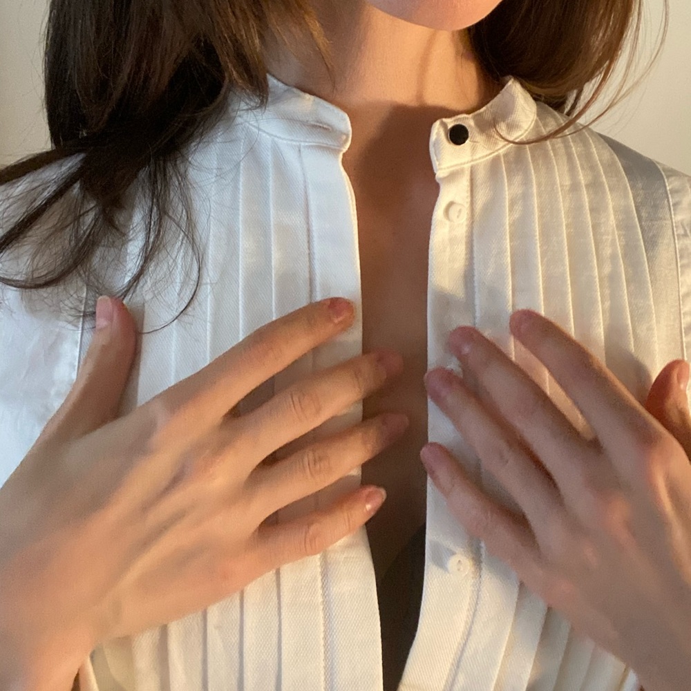 Oversized White Button Down With Pleated Lapel - image 4